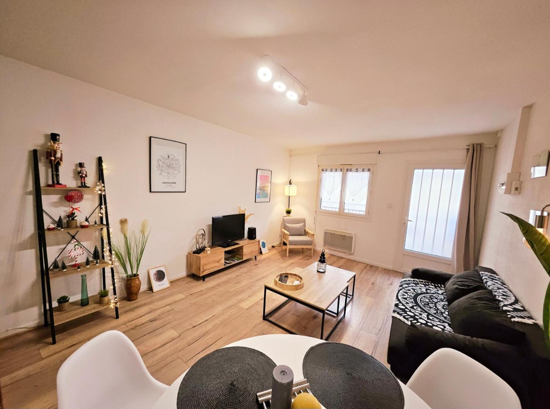 Appartement Cosy Proche Gare - Fibre Optique Et Parking 昂古莱姆 外观 照片